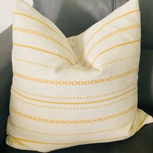 DEVI DESIGNS NAMBIA WHITE OCHRE ACCENT PILLOW INSERT WATERFOWL FEATHERS 23x23